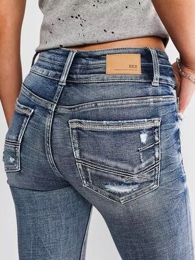 BKE Stella Mid-Rise Slim Fit Skinny Jeans in Blue Denim